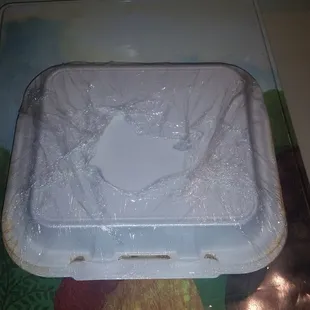 Packaging for the broccoli with garlic sauce