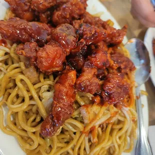 General Chicken Over Chicken Chow Mein