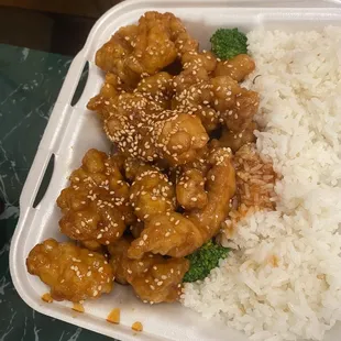 Sesame Chicken with steamed rice