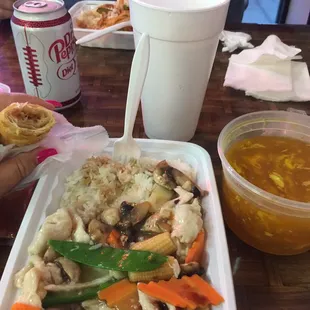 Moo goo GAO pan combo yum