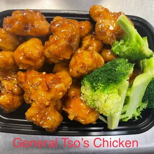 food, chicken wings and fried chicken