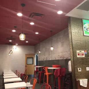 The Teriyaki chicken is great and no sauce is needed. The curry chicken is very tasty too and has a nice spicy light  kick.