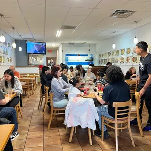 ramen and noodles, interior