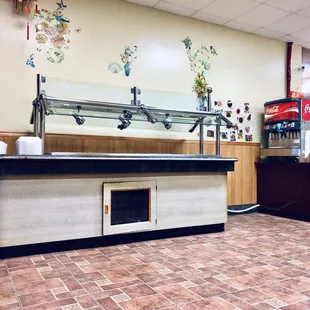 The buffet counter. It's small.