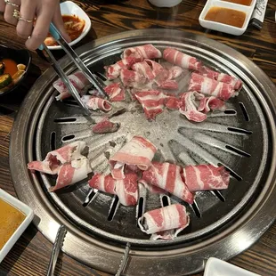 Beef belly - good! Dip it in the sesame oil with salt