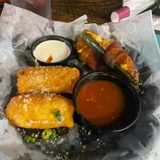Crispy Pepperoni Rolls