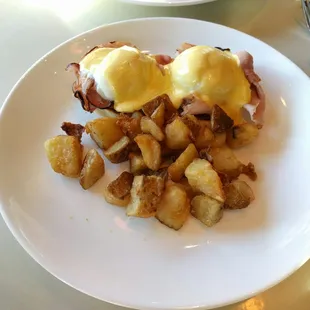 Eggs Benedict