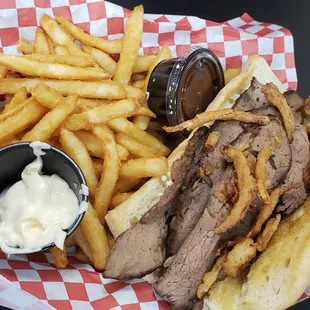 Cowboy tri-tip for him. 5/5 (special of the week)