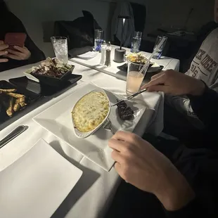 Mac and cheese and a side of steak.