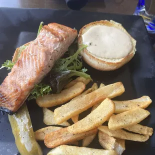 Salmon Burger