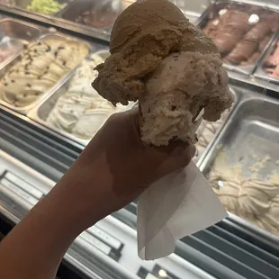 Tiramisu gelato and strachiatella gelato