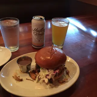 Carolina Pulled Pork Sandwich