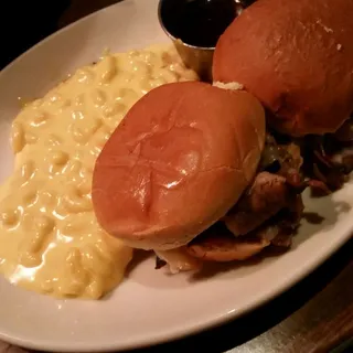 Lauren's Favorite Macaroni & Cheese