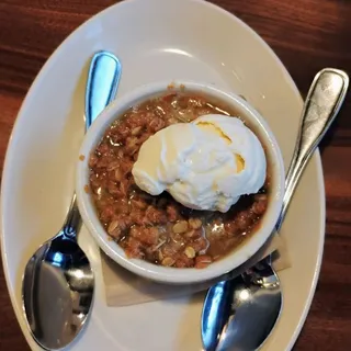 Mom's Deep Dish Peach Crisp
