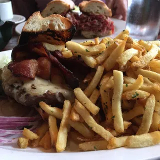 Niman Ranch Burger with Fries