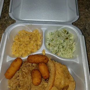 Bbq,chicken, slaw, and Mac n cheese with hushpuppies