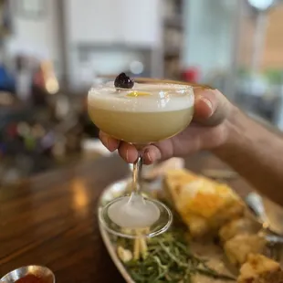 Handcrafted whiskey sour with Laphroig