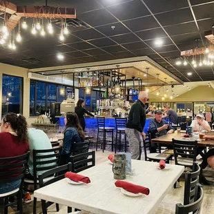Restaurant/bar