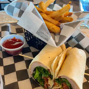 Turkey wrap with fries