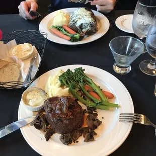 Filet &amp; 30 oz steak