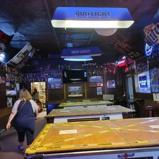 sushi and sashimi, interior