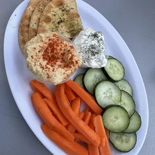 Hummus Plate