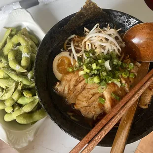 Edamame, tonkotsu ramen