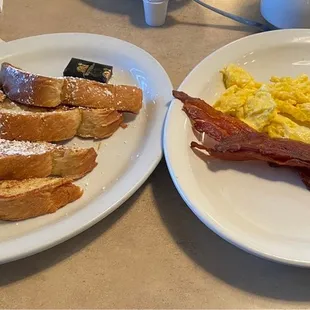 Rick&apos;s Combo: 2 eggs, meat, and French Toast