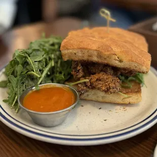 Fried chicken sandwich