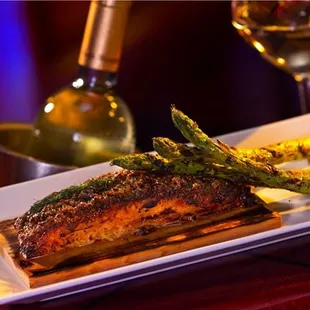 grilled fish and asparagus