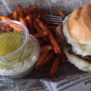 Cheese burger w/upgraded sweet potato fries