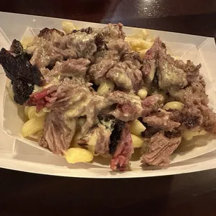 Mac bowl with brisket