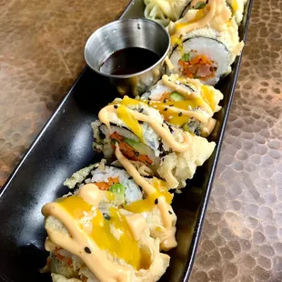 Dragon Roll. That&apos;s a pretty tasty roll! I&apos;d definitely get this again.