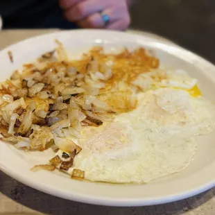 Fried eggs and rash browns