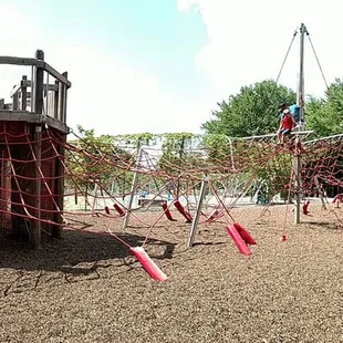 The Spiderweb and treehouses