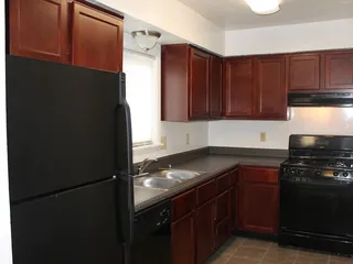 Woods of Castleton Apartments and Townhomes