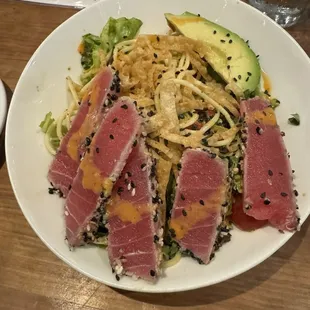 Grant &amp; Pacific Ahi Tuna Salad - 1/2 (they split it for us)