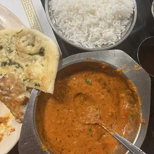 Paneer Makhhani with Garlic Naan and rice