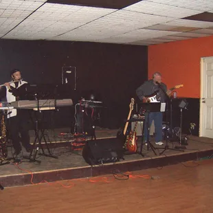 FRYE'D CATFISH-duo(5 piece band sound): Classic Rock, Blues, Rhythm &amp; Blues, Reggae, Jazz &amp; Classic Country...