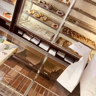 the bakery&apos;s display case