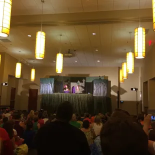 St. George and the Dragon by Paul Mesner Puppets in the Hall