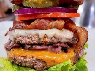Quig's Meats & Eats