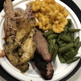 3 Meat Sampler, Mac n cheese, green beans