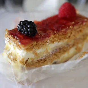 Napoleon Berries w/ Whippcream