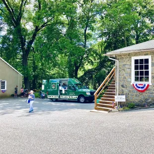 Woodside Farm Creamery -- their food truck at Marshall Steam Museum