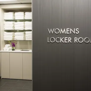 Luxurious lockers rooms in the Main Clubhouse are complete with steam rooms and full showers. Lockers available to rent daily or annually.