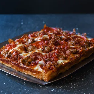 Meat Lovers Pizza without red sauce