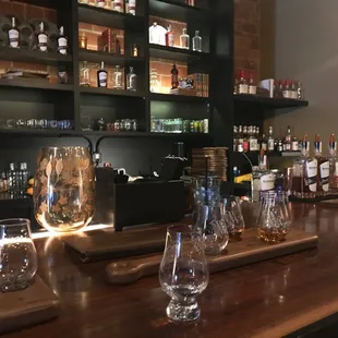 Tasting flight with take home Glencarin glass.