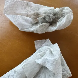 Wipes after cleaning the table. Yuck.