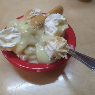 Great banana pudding.